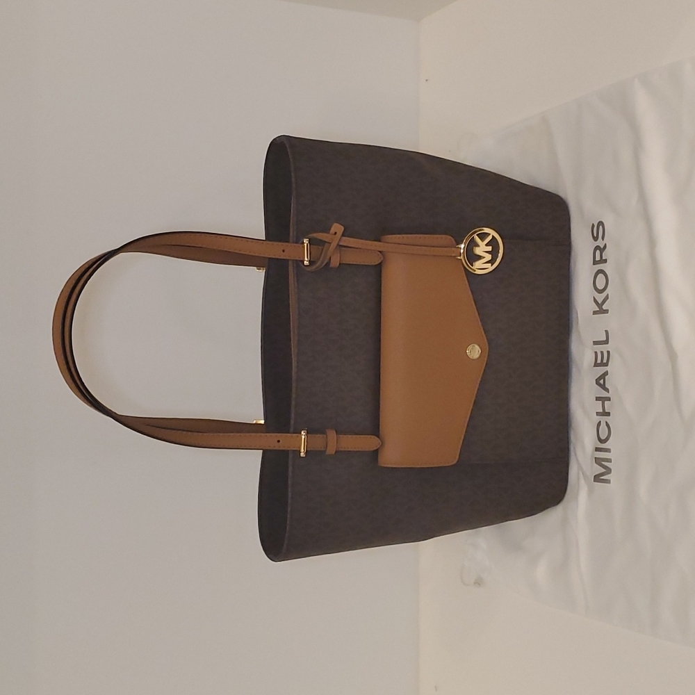 NWOT Michael Kors Bag